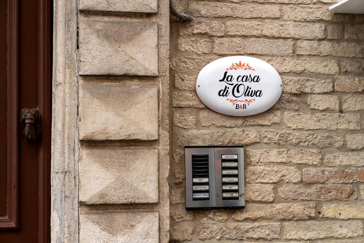 La Casa Di Oliva Apartment Macerata Exterior photo