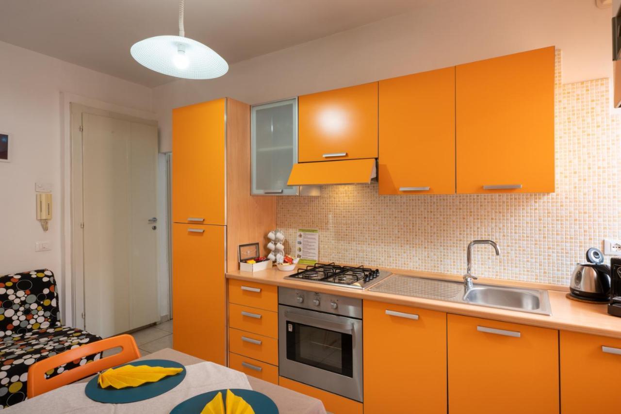 La Casa Di Oliva Apartment Macerata Exterior photo