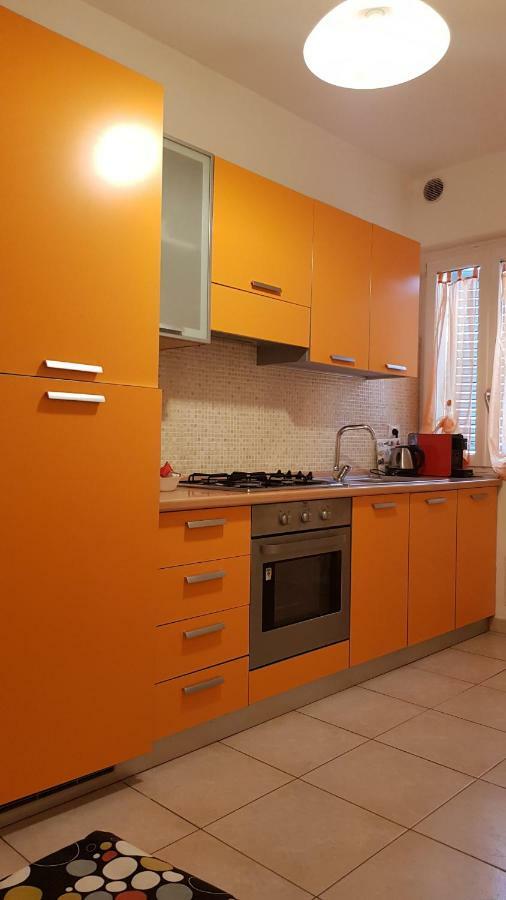 La Casa Di Oliva Apartment Macerata Exterior photo